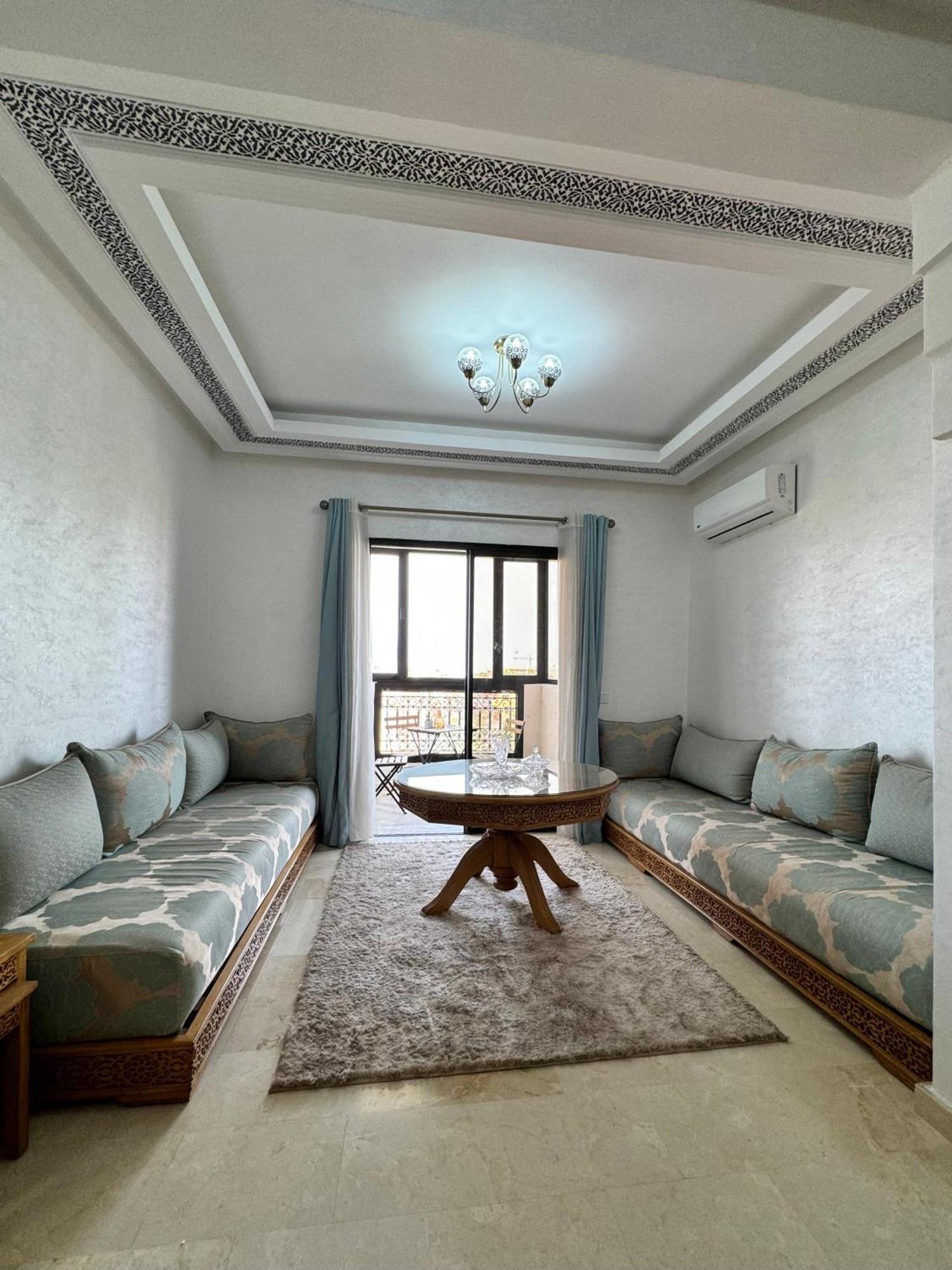 Appartement Malak - Residence Avec Piscine, Wifi, Gardien H24 Marraquexe Exterior foto